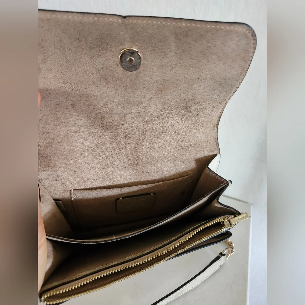Coach Beige Signature Canvas Chain Crossbody Bag - Picture 4 of 13